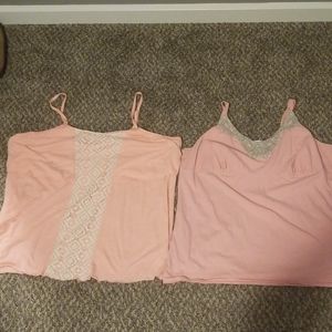 Bundle of 2 camisoles